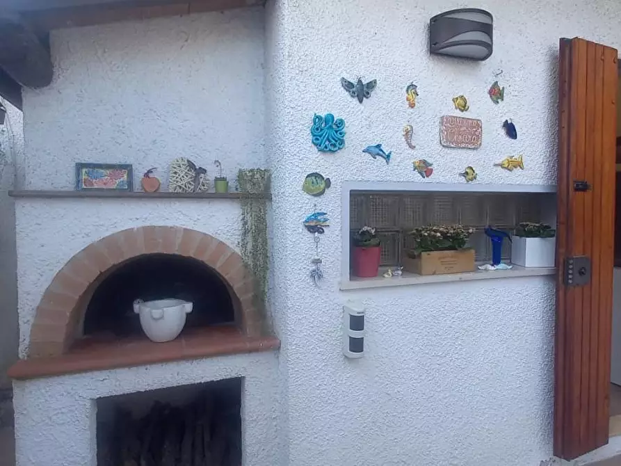 Immagine 23 di Casa indipendente in vendita  a Camaiore