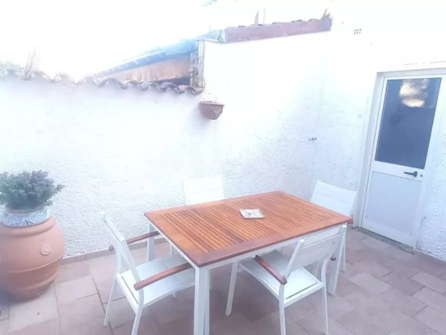 Immagine 21 di Casa indipendente in vendita  a Camaiore