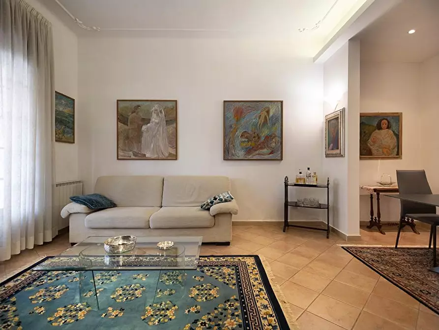 Immagine 5 di Casa indipendente in vendita  a Camaiore