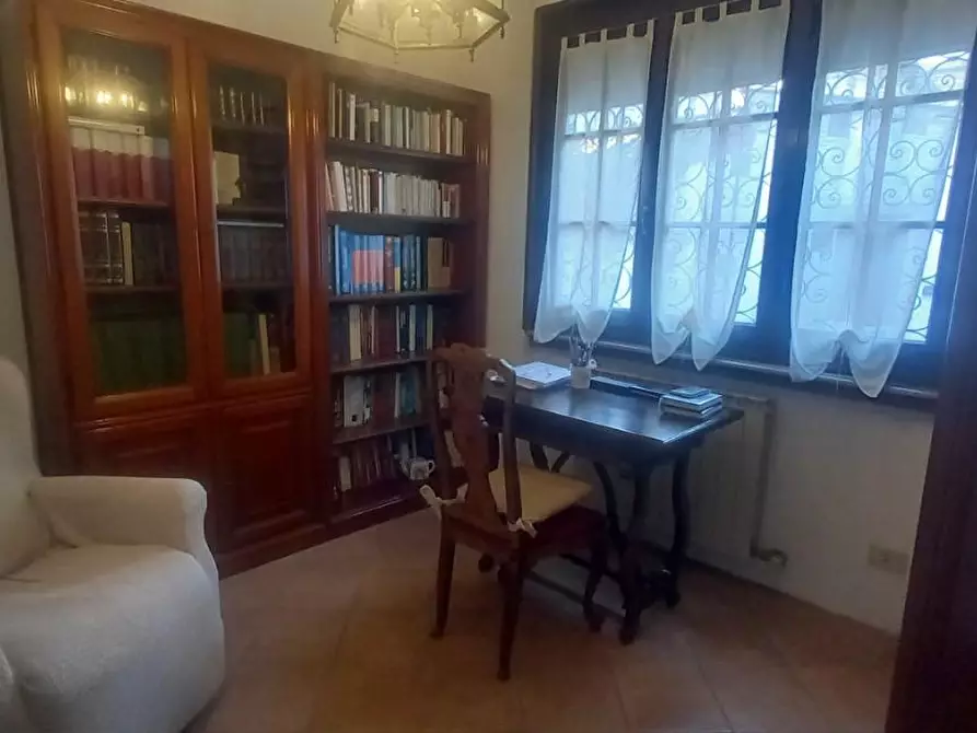 Immagine 25 di Casa indipendente in vendita  a Camaiore