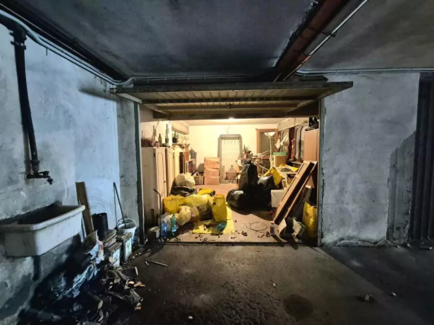 Immagine 17 di Appartamento in vendita  a Capannori