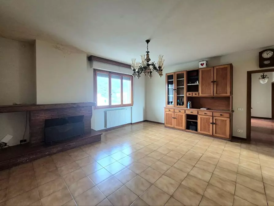 Immagine 1 di Appartamento in vendita  a Capannori