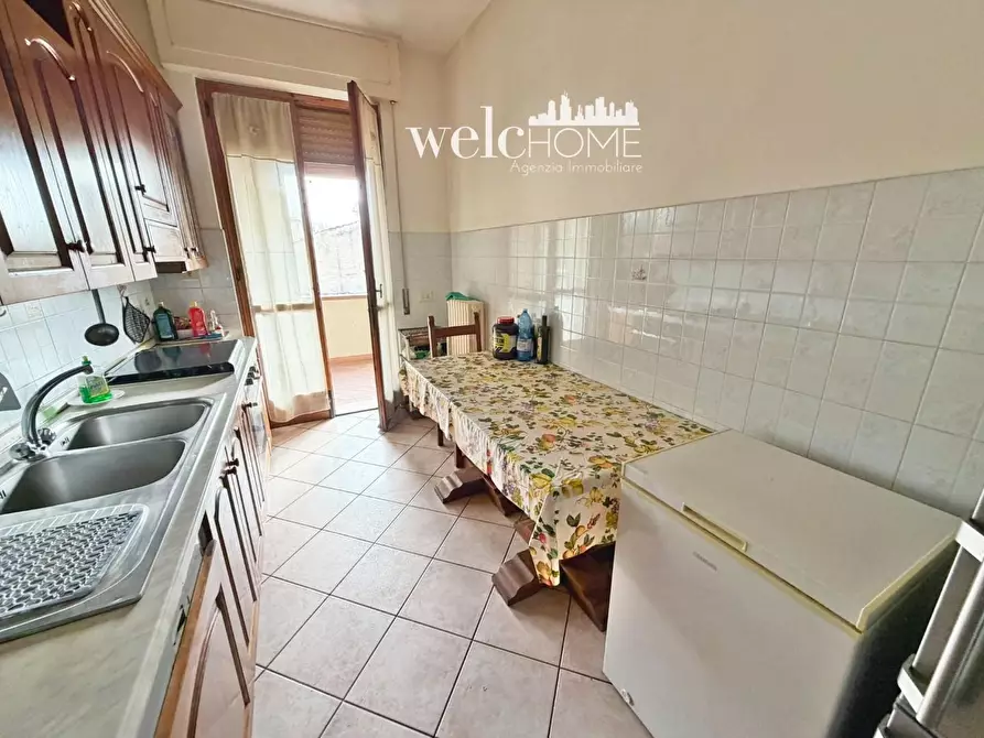 Immagine 5 di Appartamento in vendita  a Campi Bisenzio