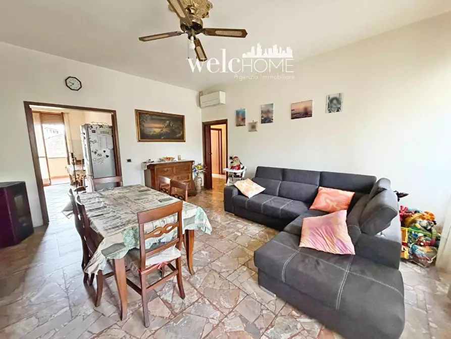 Immagine 4 di Appartamento in vendita  a Campi Bisenzio