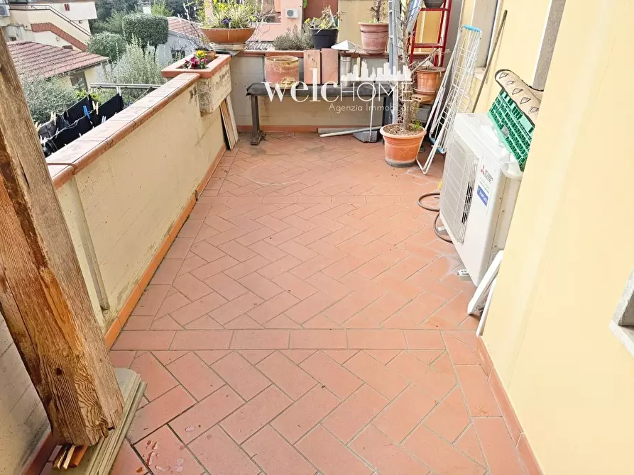 Immagine 30 di Appartamento in vendita  a Campi Bisenzio