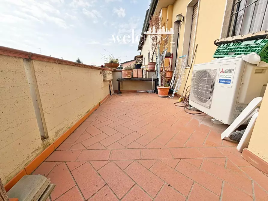 Immagine 7 di Appartamento in vendita  a Campi Bisenzio