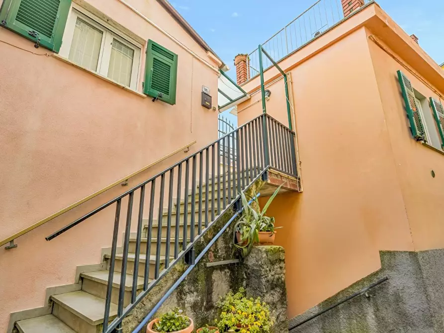 Immagine 23 di Terratetto in vendita  a Riomaggiore