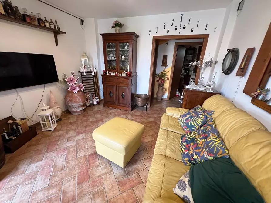 Immagine 8 di Villetta a schiera in vendita  a Cecina