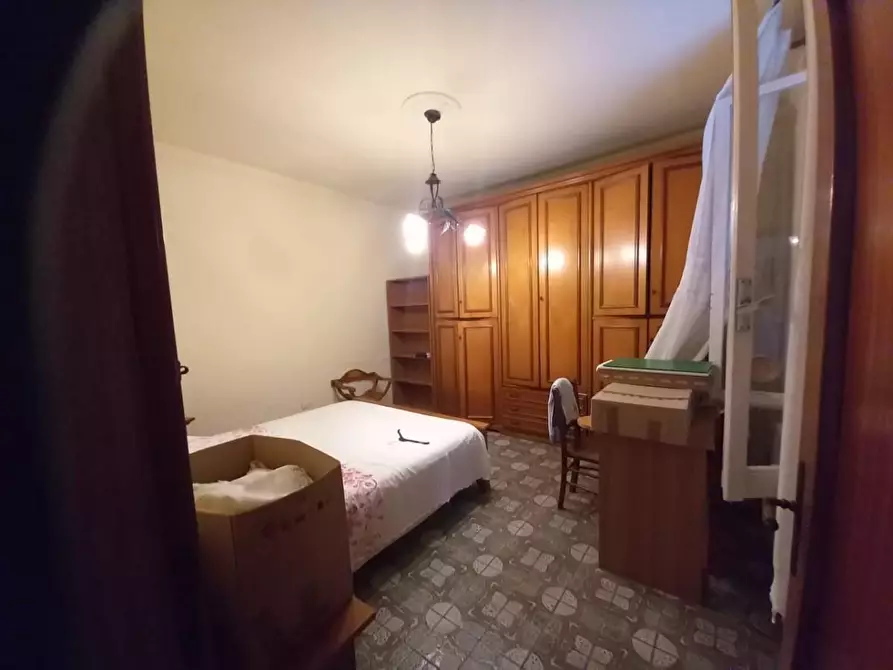 Immagine 3 di Casa semindipendente in vendita  a Massa