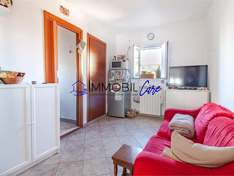 Immagine 3 di Appartamento in vendita  a Livorno