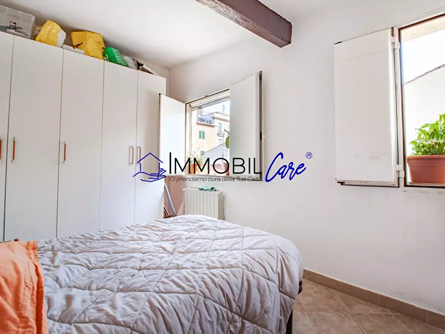 Immagine 10 di Appartamento in vendita  a Livorno