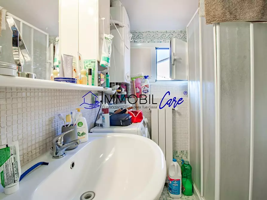 Immagine 15 di Appartamento in vendita  a Livorno