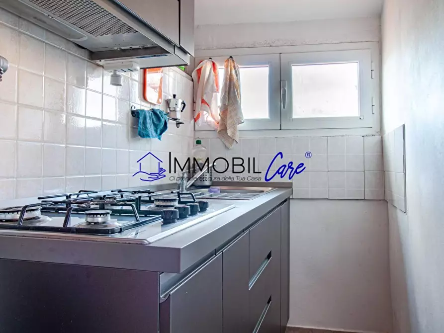 Immagine 5 di Appartamento in vendita  a Livorno