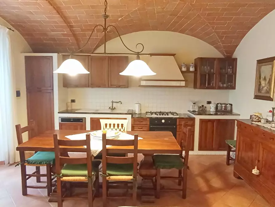 Immagine 8 di Porzione di casa in vendita  a Poggibonsi