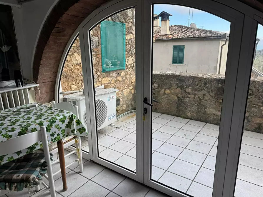 Immagine 16 di Appartamento in vendita  a Sovicille