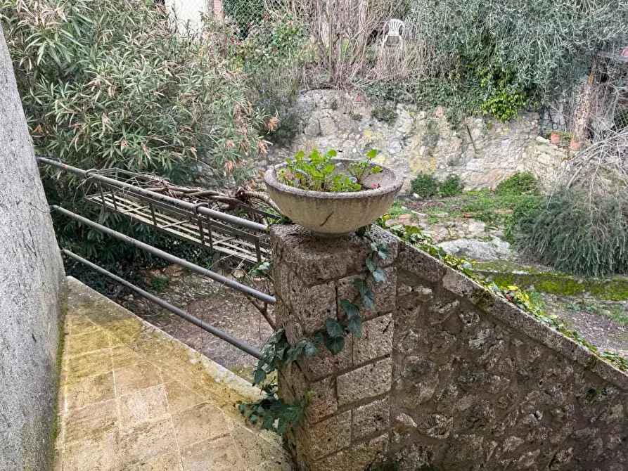 Immagine 28 di Appartamento in vendita  a Sovicille