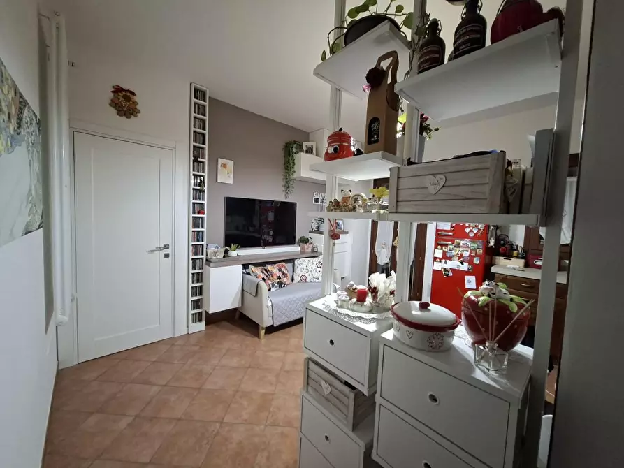 Immagine 8 di Appartamento in vendita  a Collesalvetti