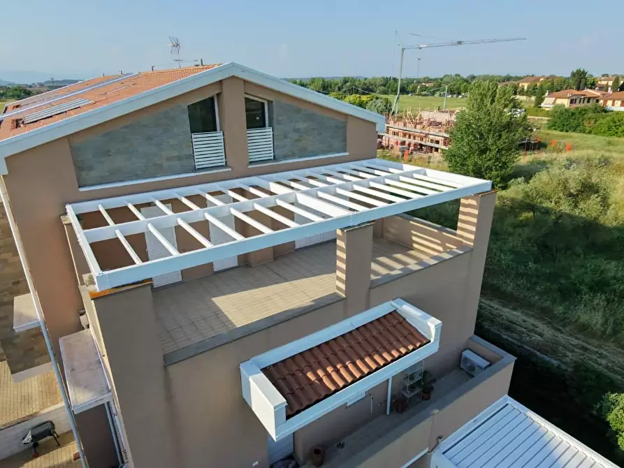 Immagine 25 di Appartamento in vendita  a Pontedera