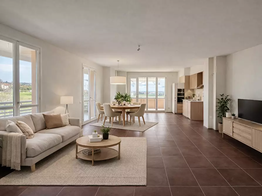 Immagine 11 di Appartamento in vendita  a Pontedera