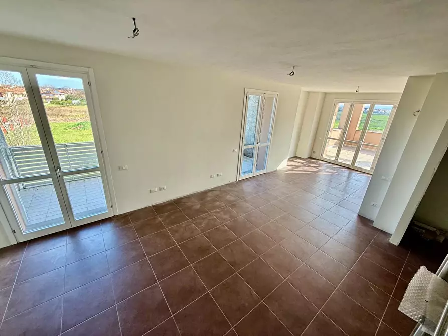 Immagine 10 di Appartamento in vendita  a Pontedera