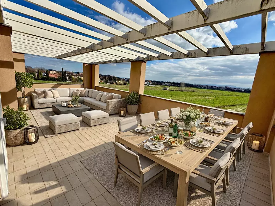 Immagine 1 di Appartamento in vendita  a Pontedera