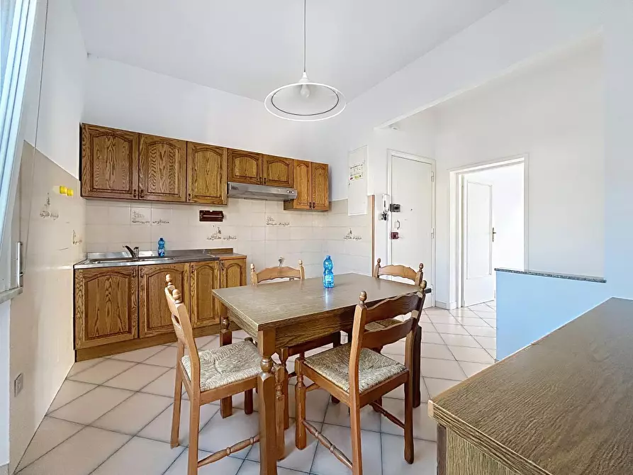 Immagine 4 di Appartamento in vendita  a Pisa