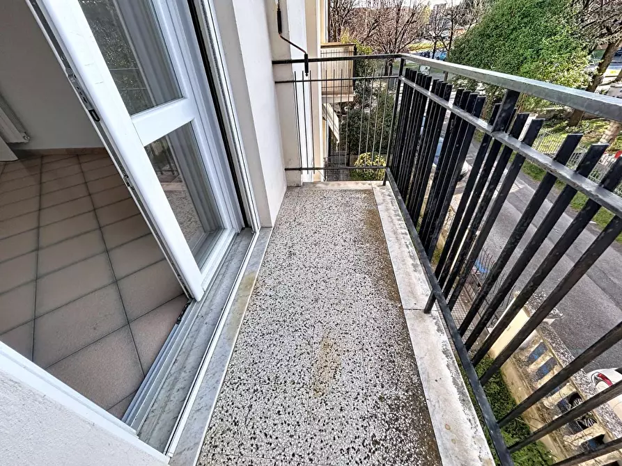 Immagine 12 di Appartamento in vendita  a Pisa