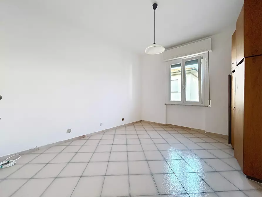 Immagine 14 di Appartamento in vendita  a Pisa