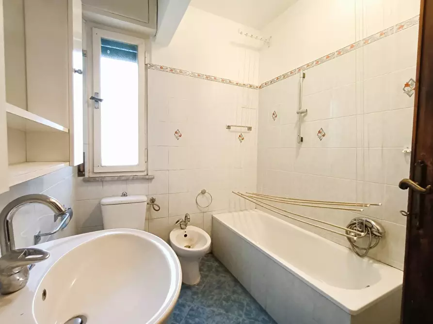 Immagine 23 di Appartamento in vendita  a Pisa