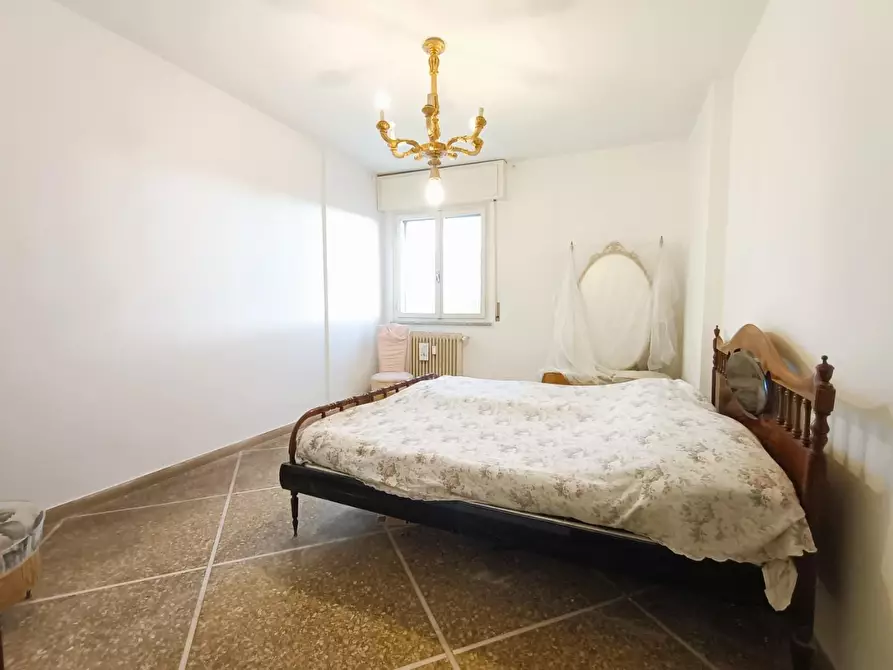 Immagine 15 di Appartamento in vendita  a Pisa