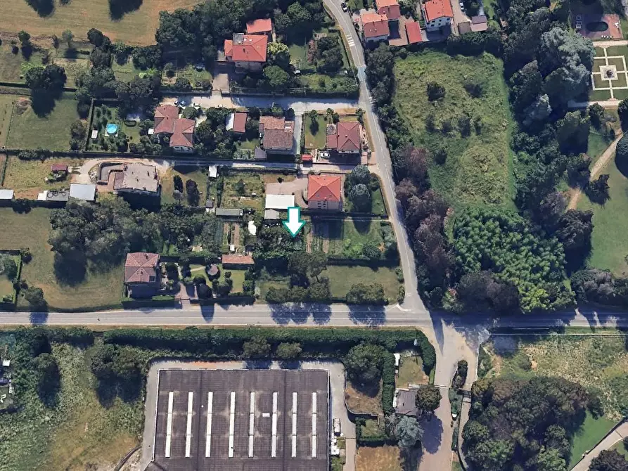 terreno edificabile in vendita a Giussano