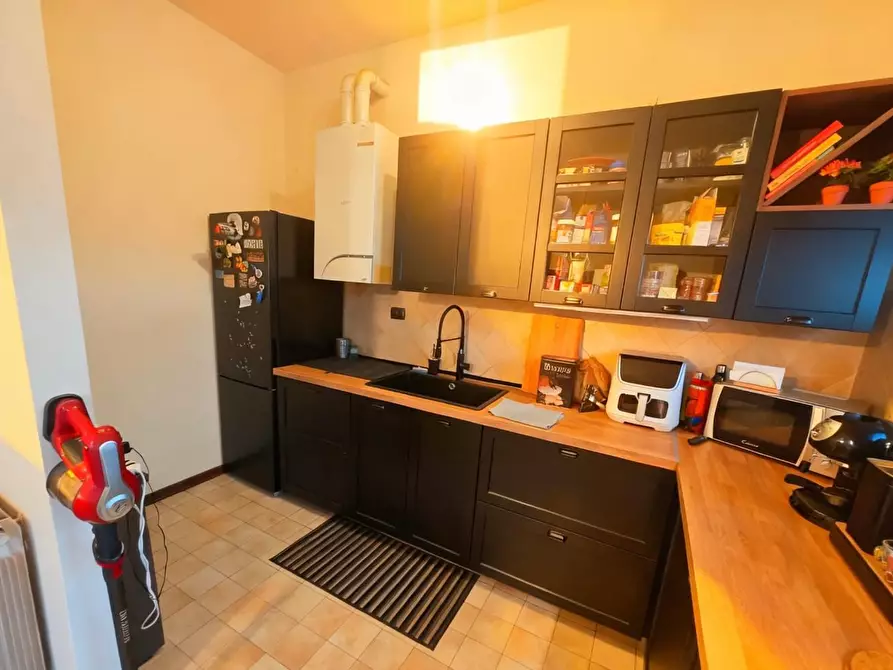 Immagine 4 di Appartamento in vendita  a Siena