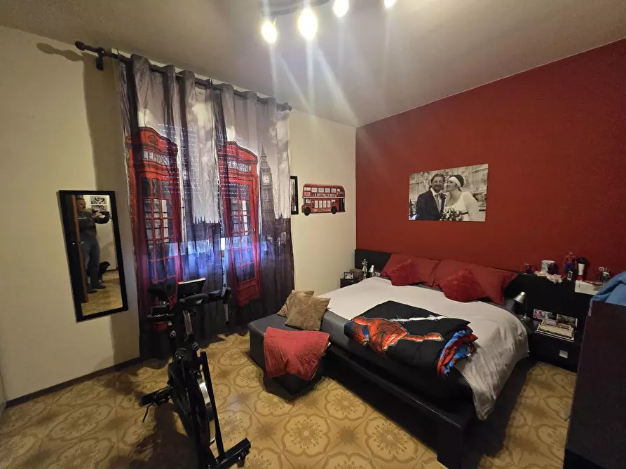 Immagine 8 di Appartamento in vendita  a Siena