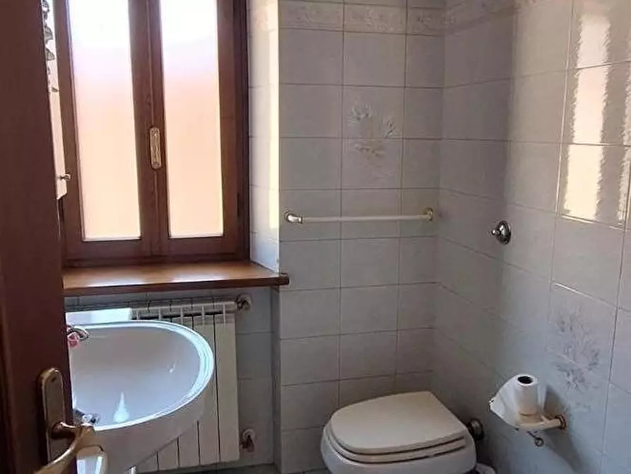 Immagine 4 di Terratetto in vendita  a Borgo A Mozzano