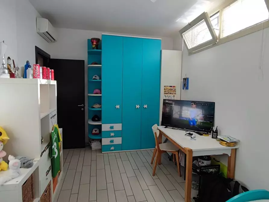 Immagine 19 di Appartamento in vendita  a Viareggio