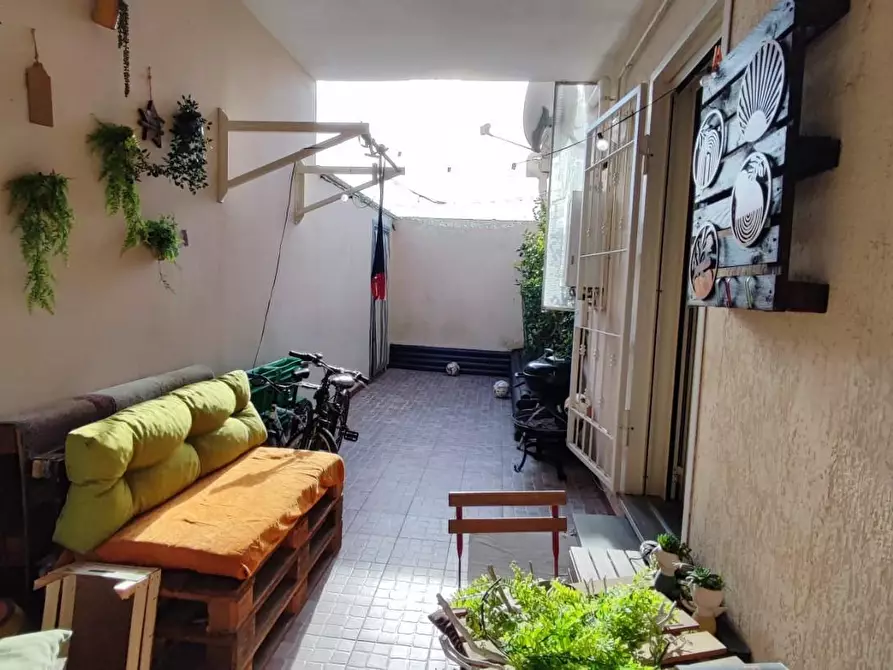 Immagine 24 di Appartamento in vendita  a Viareggio