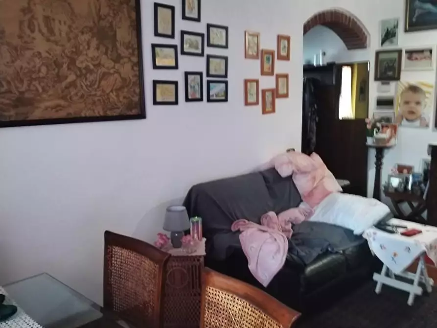 Immagine 15 di Casa bifamiliare in vendita  a Massa