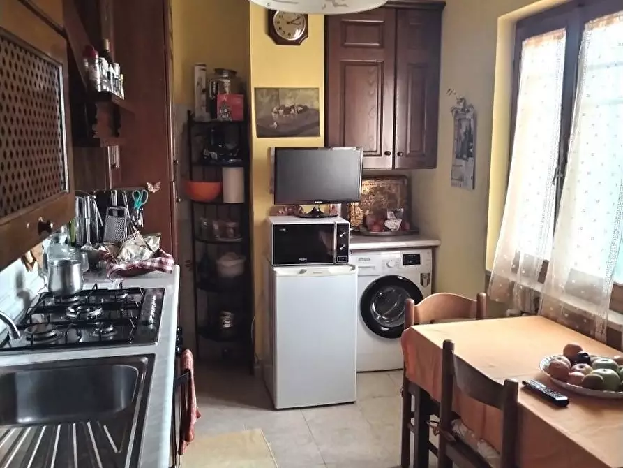 Immagine 8 di Casa bifamiliare in vendita  a Massa