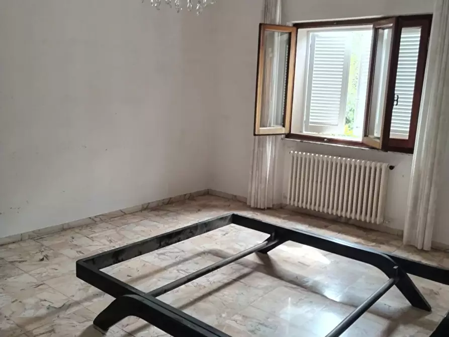 Immagine 14 di Casa bifamiliare in vendita  a Massa