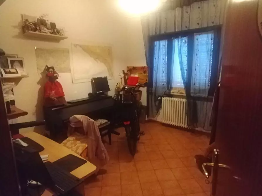 Immagine 12 di Casa bifamiliare in vendita  a Massa