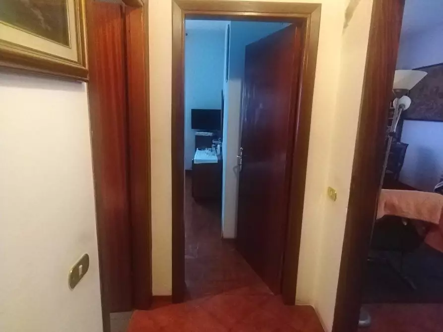 Immagine 11 di Casa bifamiliare in vendita  a Massa