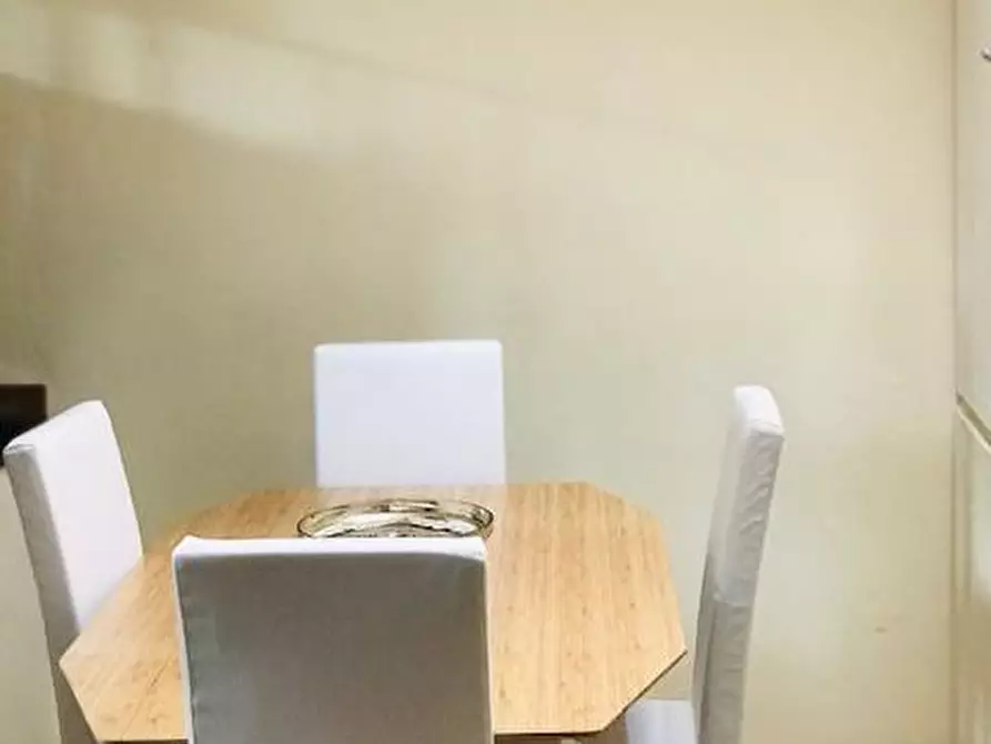 Immagine 7 di Mansarda in affitto  a Lucca