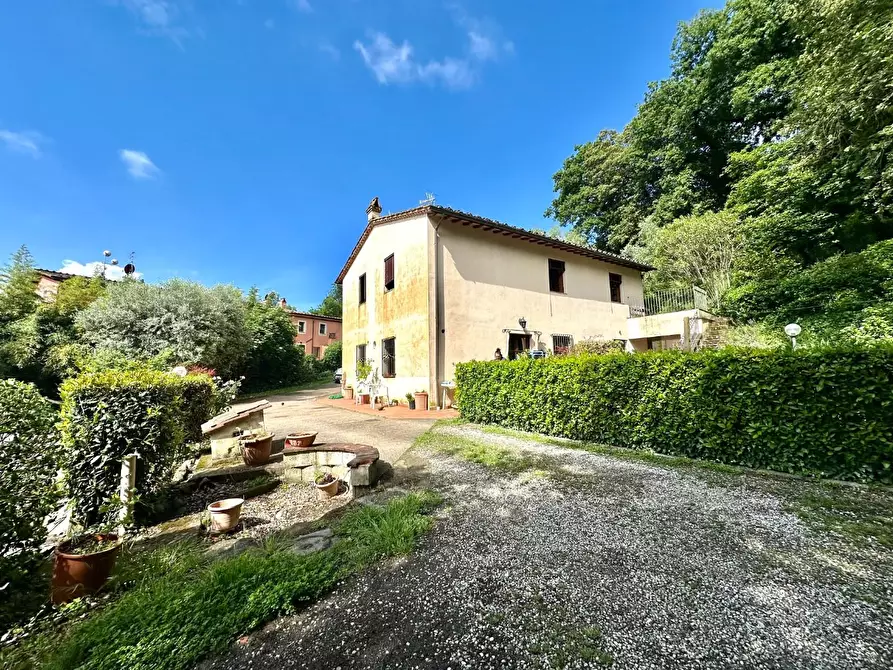 Immagine 1 di Rustico / casale in vendita  a Capannori