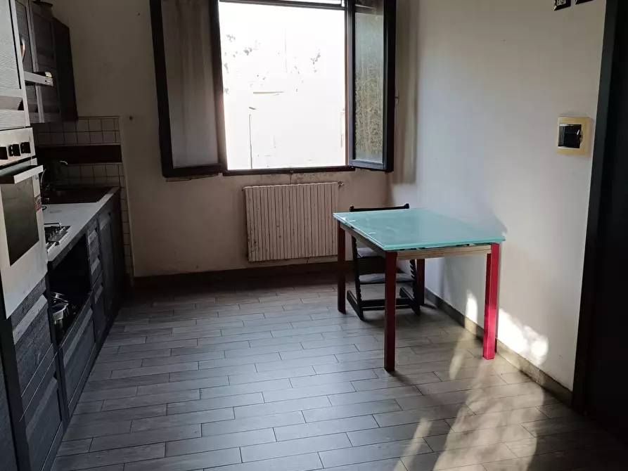 Immagine 4 di Appartamento in vendita  a Santa Maria A Monte