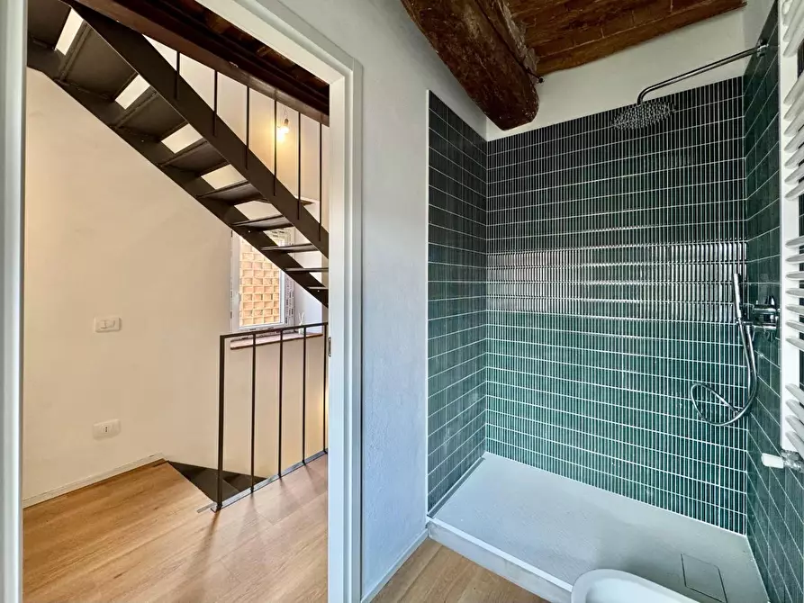 Immagine 7 di Villetta a schiera in vendita  a Lucca