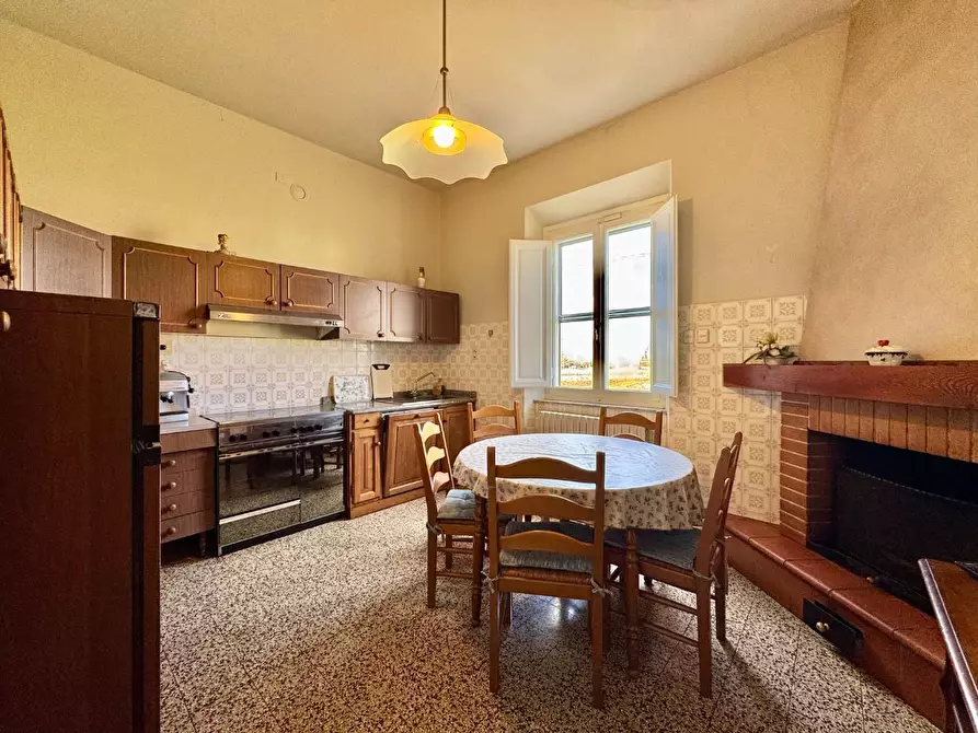 Immagine 20 di Villetta a schiera in vendita  a Lucca