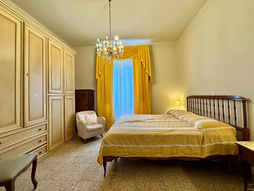 Immagine 17 di Villetta a schiera in vendita  a Lucca