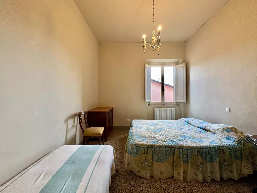 Immagine 13 di Villetta a schiera in vendita  a Lucca