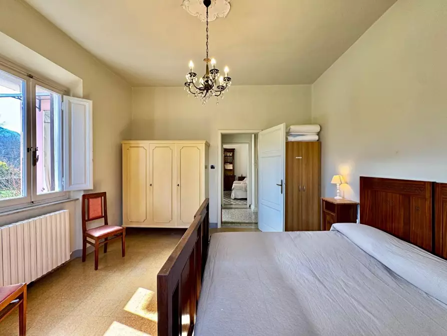 Immagine 11 di Villetta a schiera in vendita  a Lucca