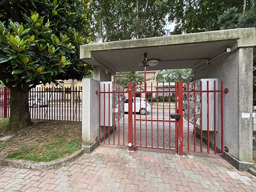 Immagine 3 di Appartamento in vendita  a Settimo Milanese